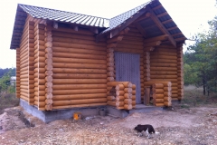 Укладка крыши в деревянном доме