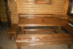 Стол и скамейки